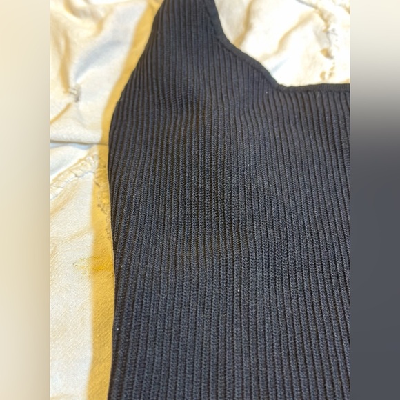 Babaton
Sculpt Knit Backless Tank - Picture 3 of 3